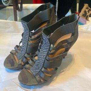 Gianni bini camo stilettos